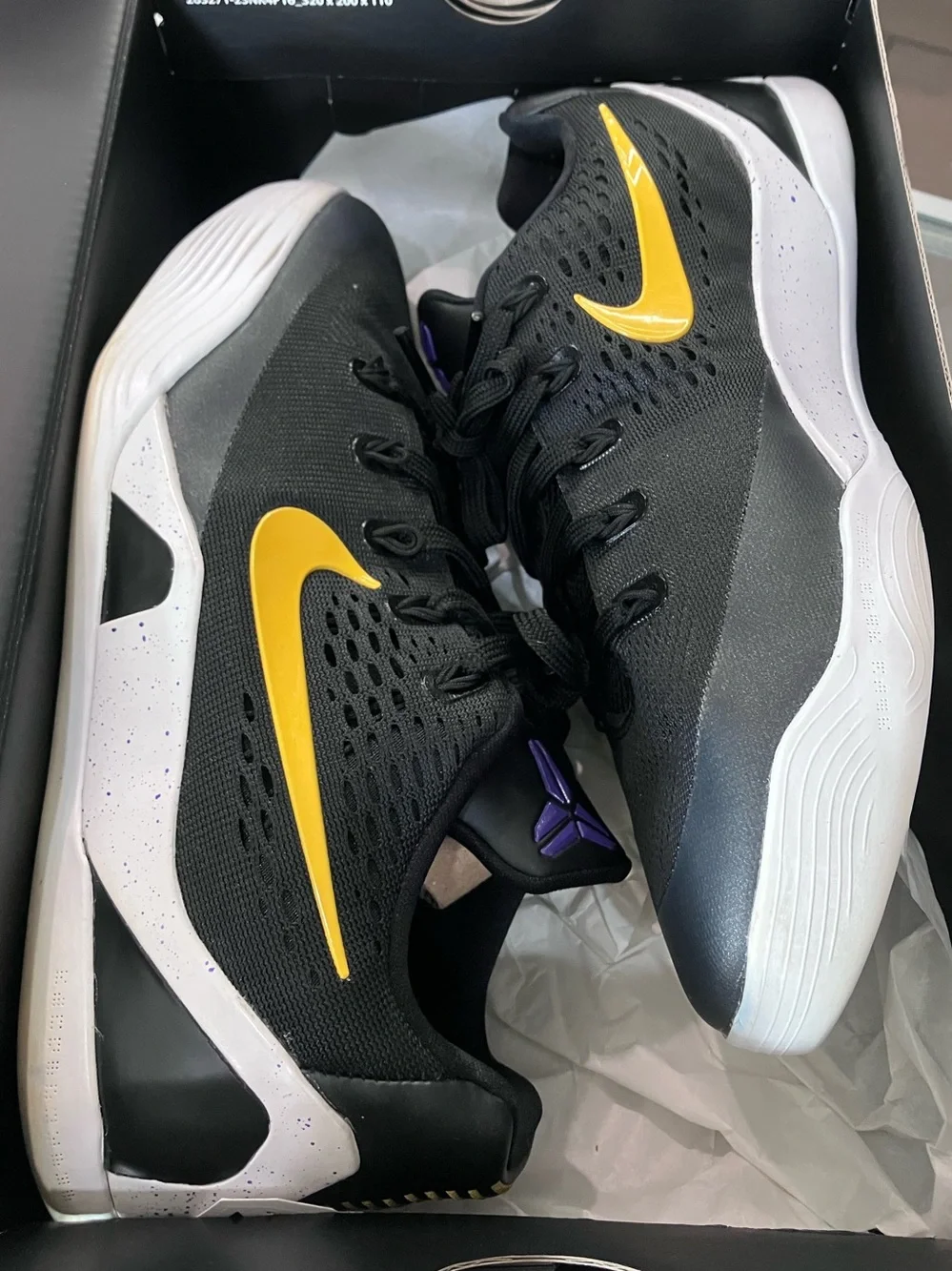 Women’s Nike Kobe 9 EM Low TB Black University Gold Size 8.5